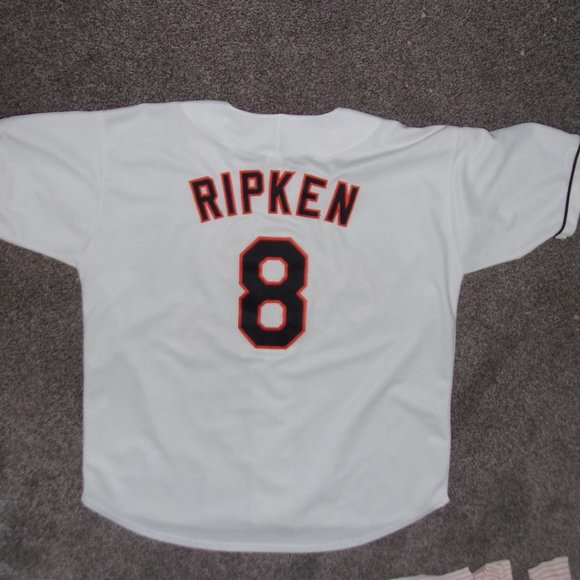 mens size  extra large  baseball jersey xl large Orioles Ripken  # 8  shirt fan - Picture 4 of 5